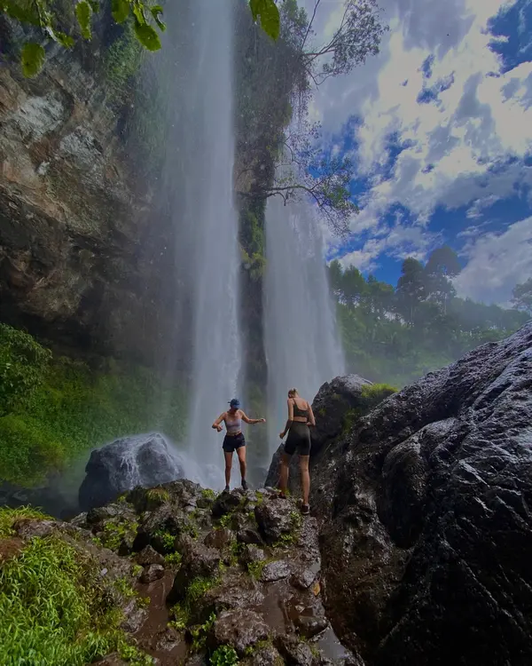 Guided Sipi Falls Hike with Sam