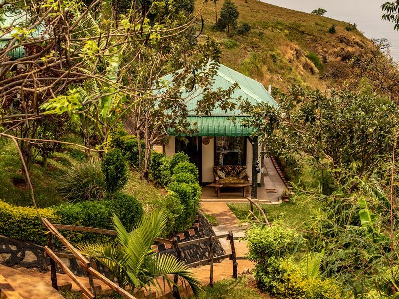 Mid range accommodation in Sipi with an amazing view of the sipi falls and the sipi valley - Rafiki Lodge Sipi